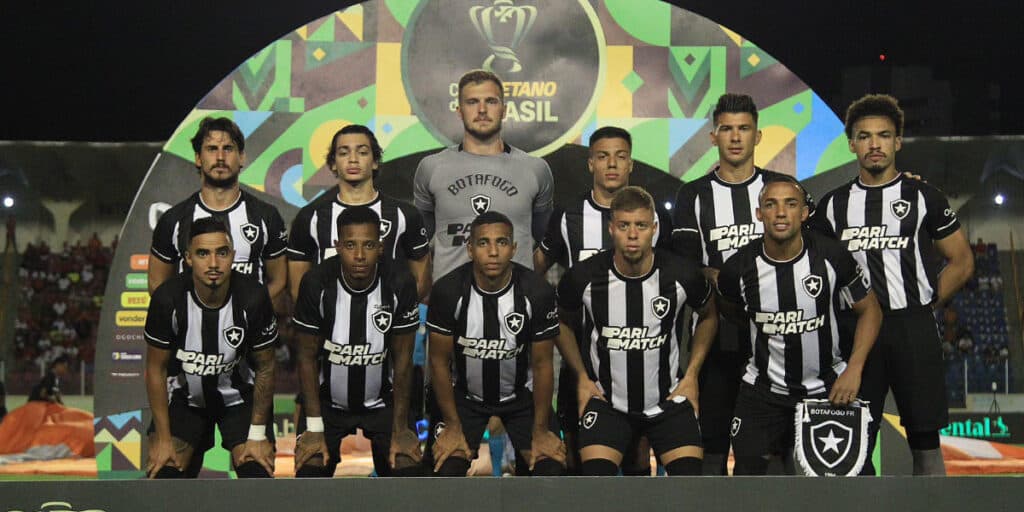 Estrela do Botafogo cai na mira de clube Europeu e proposta milionária preocupa TEXTOR