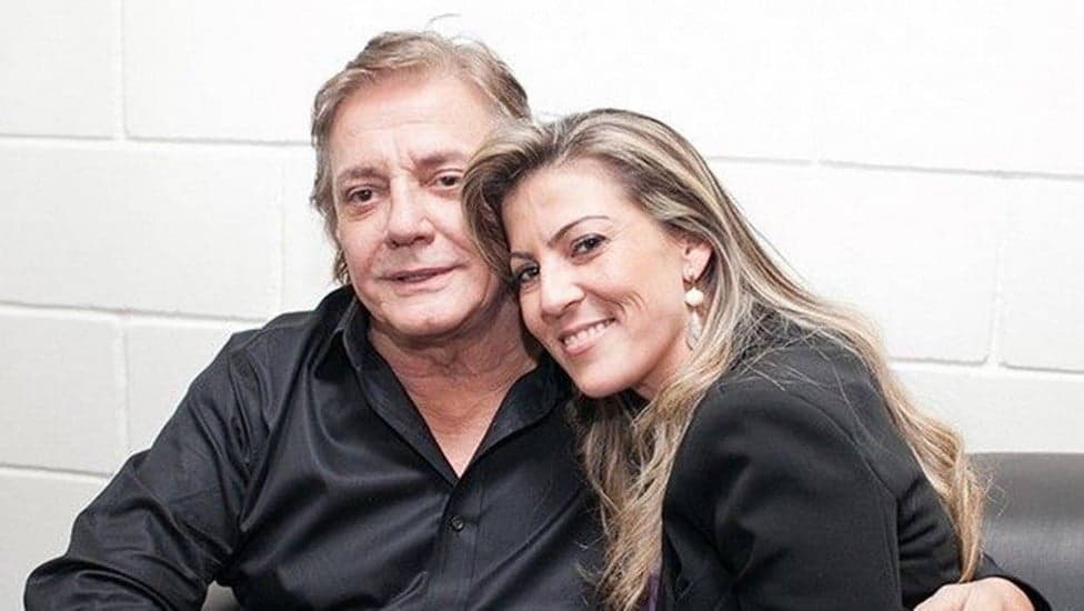 http://tvfoco.uai.com.br/wp-content/uploads/2015/05/Daniela-Mercury.jpg
