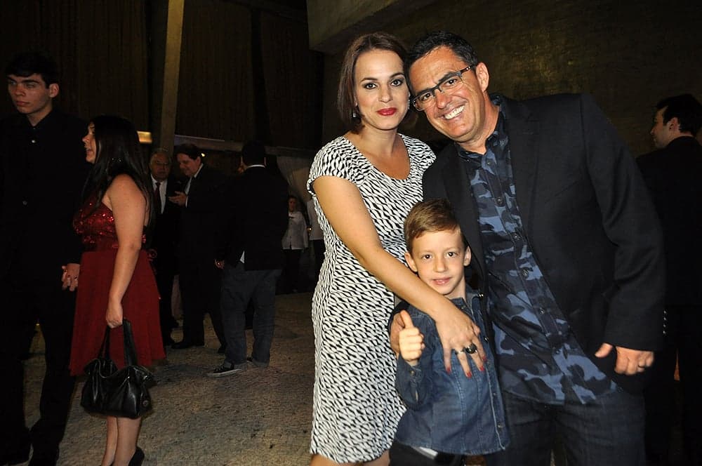 Fernando, Cristina e o filho. (Foto: Reprodução / Internet) Fernando, Cristina e o filho. (Foto: Reprodução / Internet)