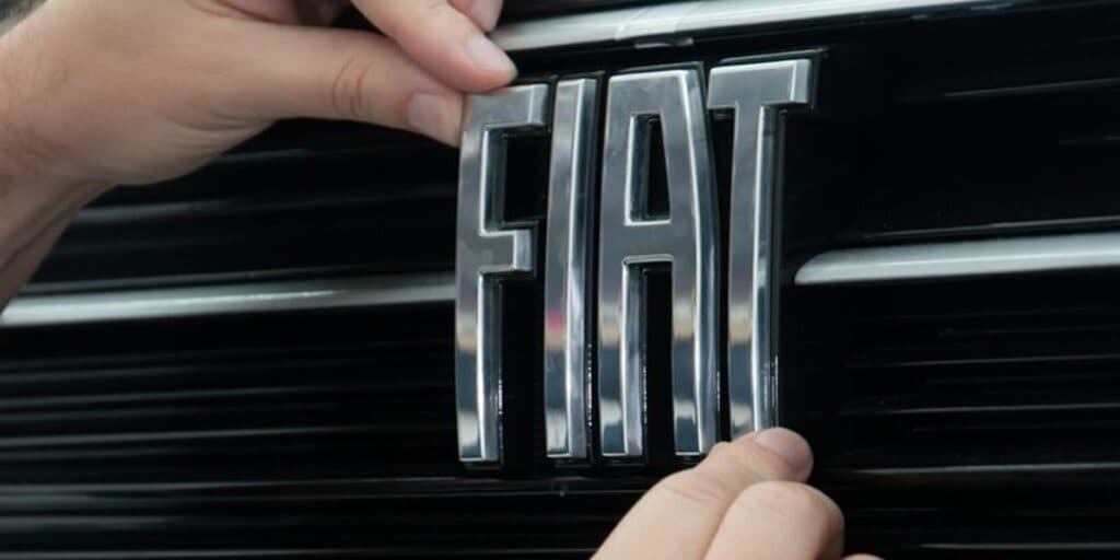 Terror da Fiat, Honda e outras: Nova montadora lança carro incrível e explode vendas