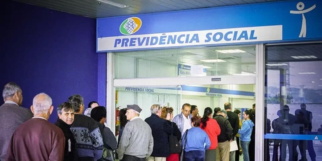 Alerta para quem está na fila de espera do INSS: Suas atitudes podem antecipar a liberação do benefício