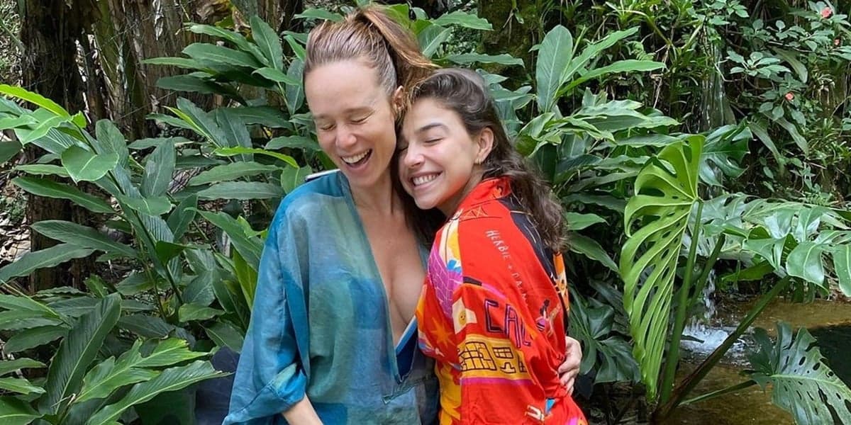 Mariana Ximenes, Gabriela Medvedovski