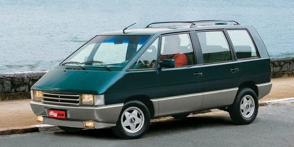 Grancar Futura fabricava minivans, no inicio dos anos 1990 (Reprodução: Internet) Grancar Futura fabricava minivans, no inicio dos anos 1990 (Reprodução: Internet)