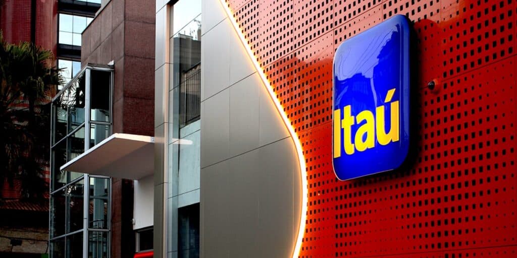 Urgente: Itaú emite comunicado imediato sobre seus cartões de crédito e você precisa saber