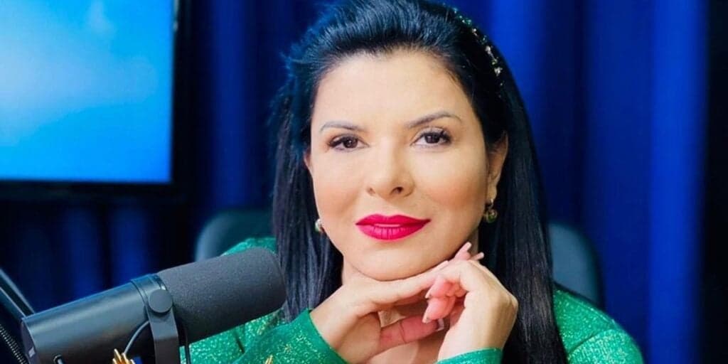 Mara Maravilha mostra rosto do filho totalmente pela primeira vez e público fica em choque: “Que lindo”