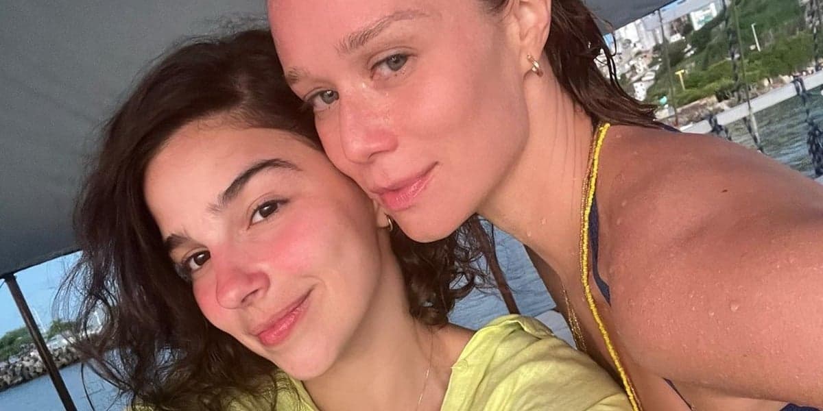 Mariana Ximenes, Gabriela Medvedovski