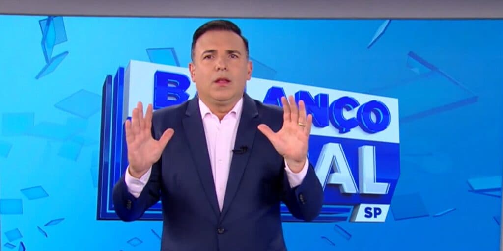 Chegou a morar dentro do próprio carro: Apresentadora do SBT expõe ‘fundo do poço’ e chora na Record