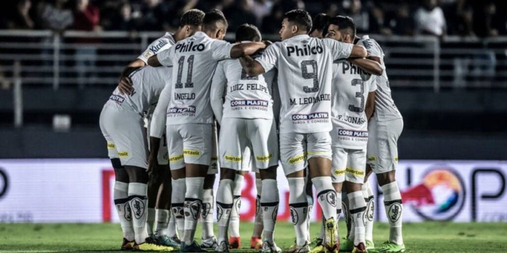 R$ 160 milhões: Europa vem com tudo para arrancar menino da Vila e Santos vive dilema