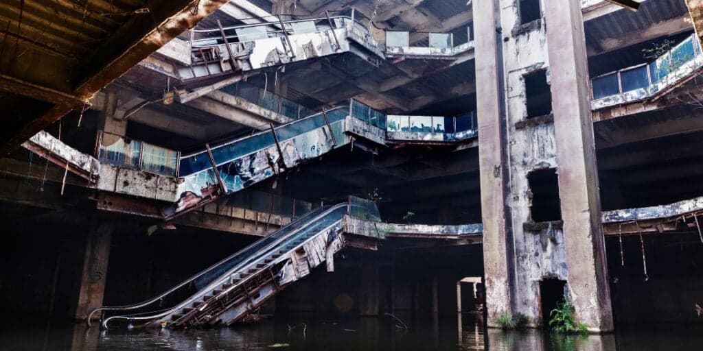 Crise, abandono e adeus: O triste dia e extinção de Shopping gigante de São Paulo que todos conheciam