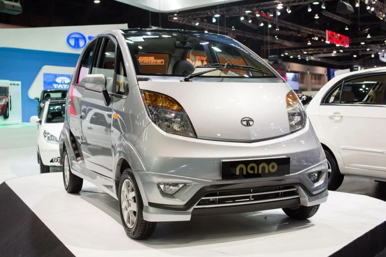 Tata Nano é o carro mais barato do mundo e é produzido pela fabricante Tata Motors (Foto: Divulgação)