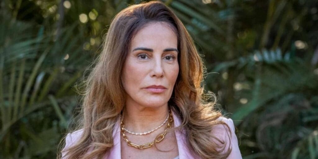 Atriz entrega como Glória Pires realmente é atrás das câmeras e expõe o que ela fez em bastidores: "Me deu"
