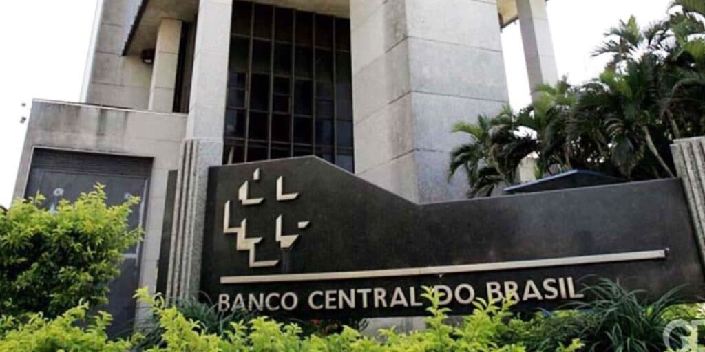 R$7 bilhões liberados: Banco Central confirma grana EXTRA, você pode ter direito e precisa correr