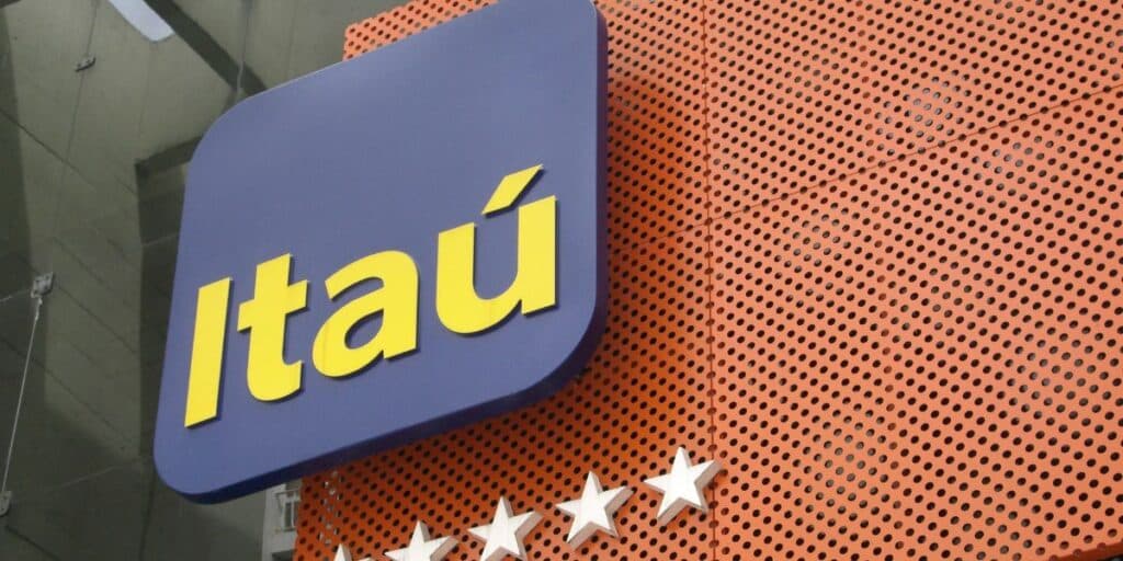 "Ocorre cada vez mais": O fechamento de agências do Itaú e comunicado oficial do banco