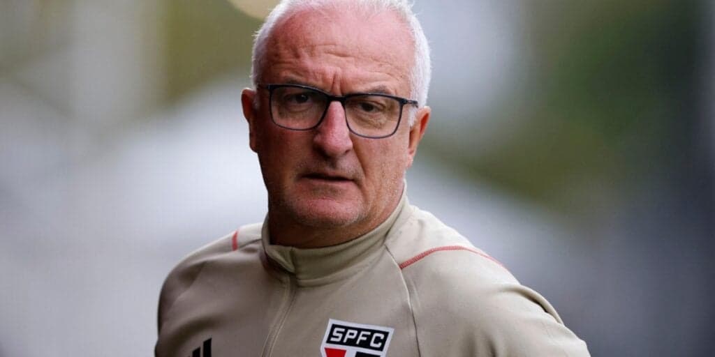 É oficial, um adeus na porta e a decisão: Dorival escancara desfecho de Pato e mais 3 no São Paulo em 2024