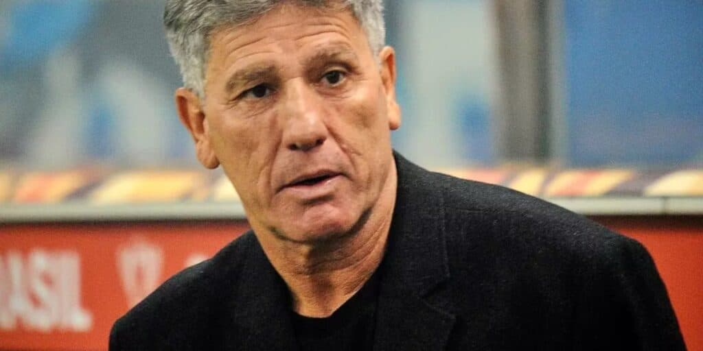 Renato Gaúcho aos prantos, Globo acaba de confirmar: Grêmio recebe PÉSSIMA notícia e toma chapéu de rivais