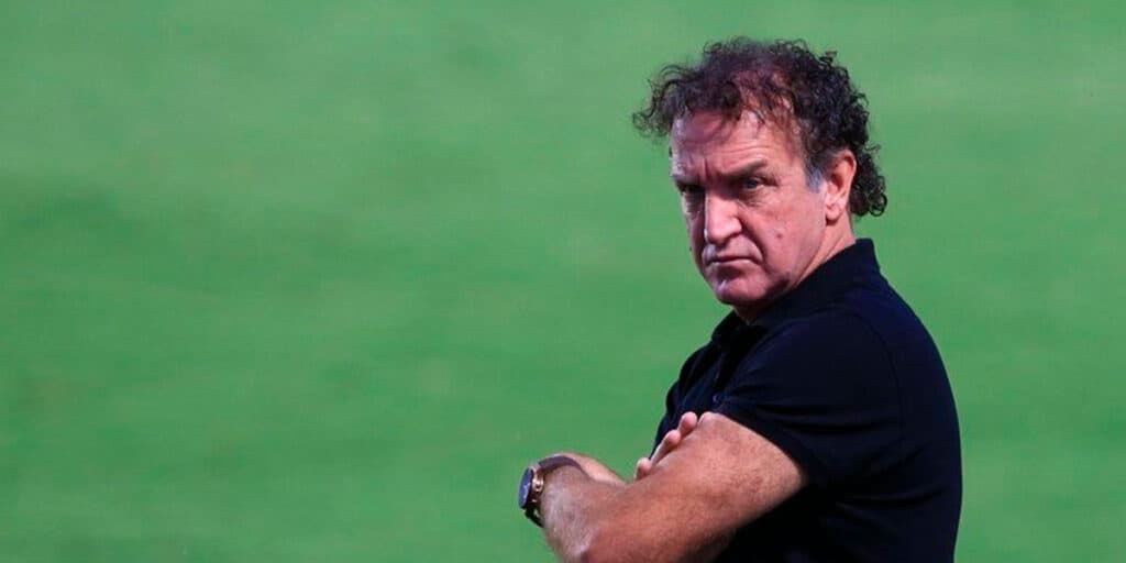 Retorno triunfal: Cuca recebe ligação para assumir novo time do Brasileirão após derrota na 18ª rodada