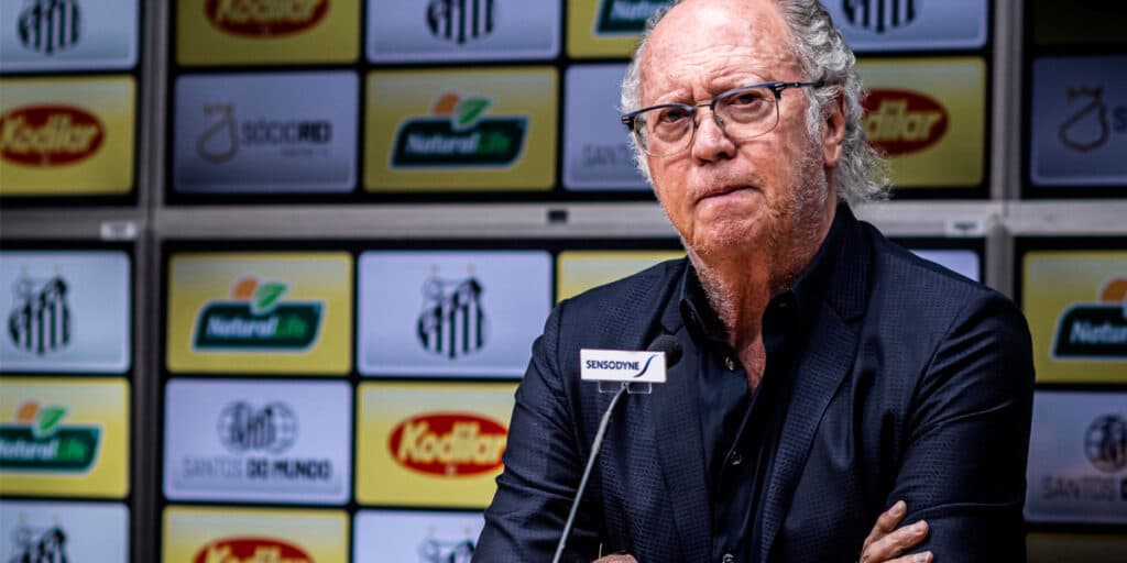 Debandada: Falcão não poupa nem medalhão do Santos e prepara faxina com 4 jogadores dispensados de uma vez