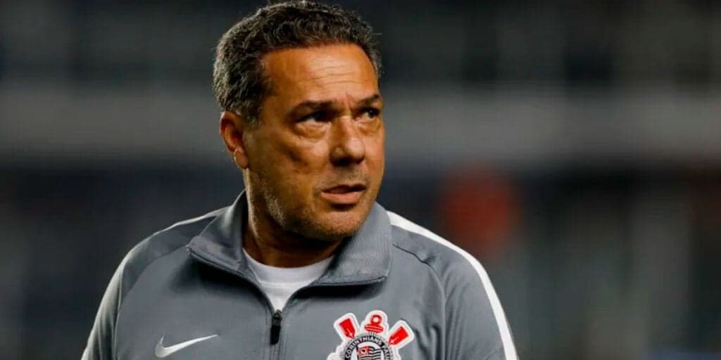 Acaba de ser confirmado: Corinthians vive PESADELO e Luxa recebe péssima notícia HOJE (20/08)