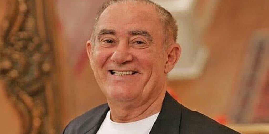 Excluído pela Globo, Renato Aragão tem 'vingança' confirmada e assina contrato para voltar ao ar