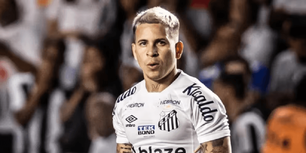 Na calada da noite: Desafeto de Soteldo no Santos fecha CONTRATO até junho de 2025 e notícia cai como bomba