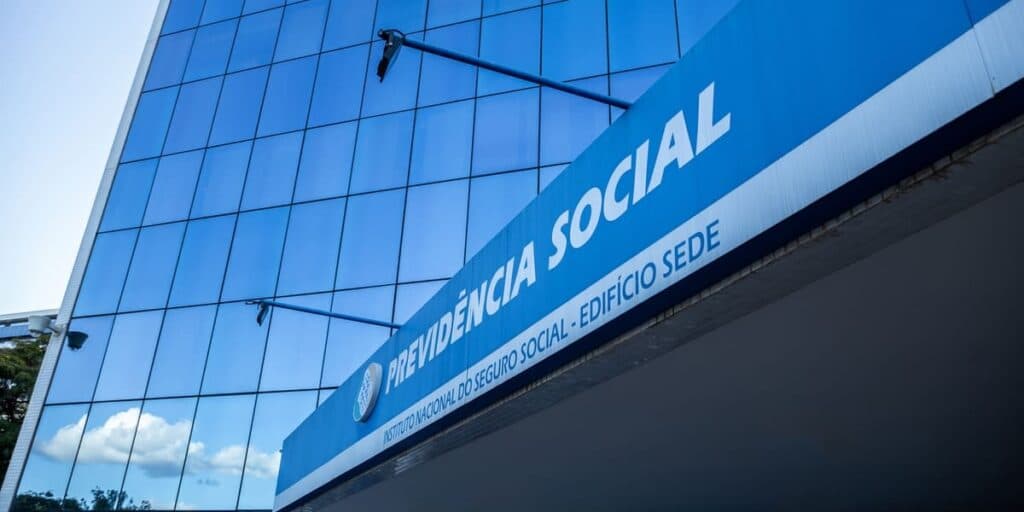 PÉSSIMA notícia do INSS acaba de ser confirmada nesta SEGUNDA (28) e apavora aposentados