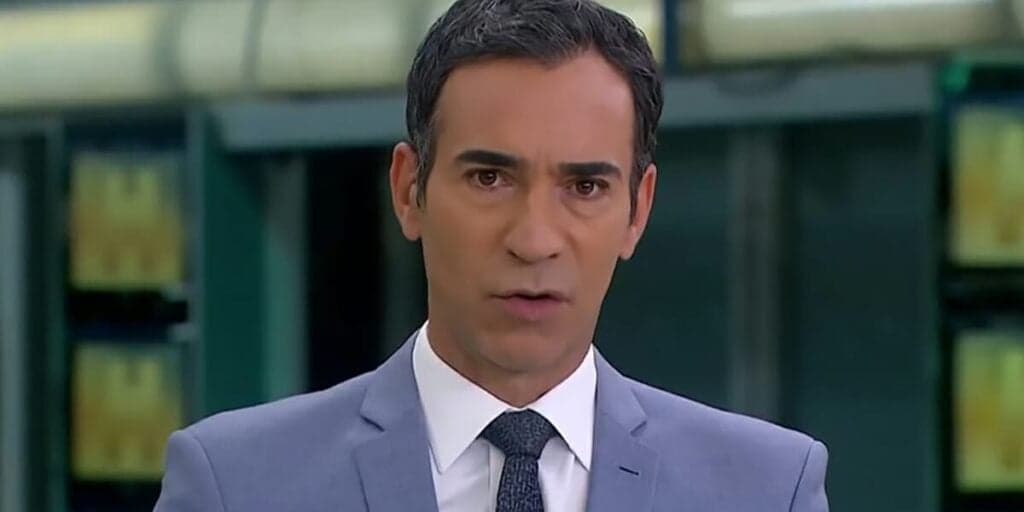“Uma notícia triste”: A morte de ator da Globo, aos 74 anos, anunciada por César Tralli no Jornal Hoje