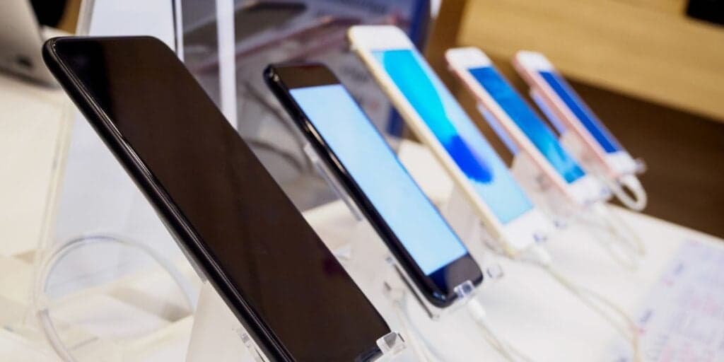 1 bilhão e falência decretada: O triste fim de gigante empresa de celulares após não suportar crise
