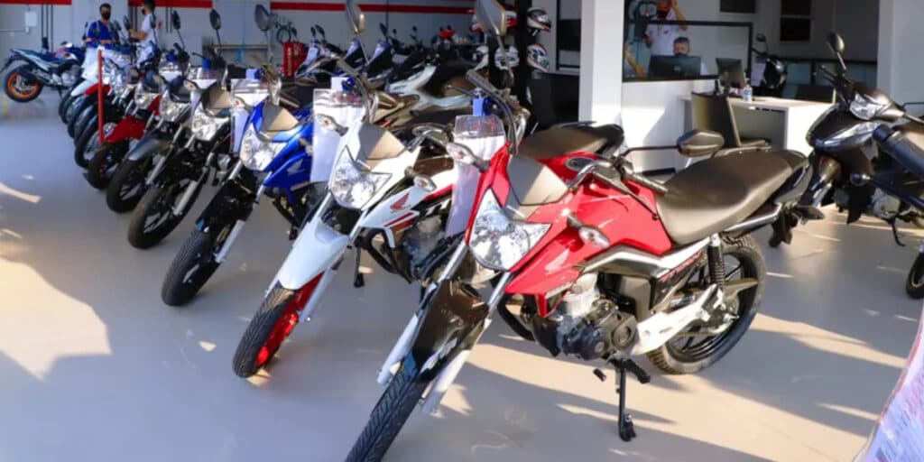 Descanse em paz: As 6 motos AMADAS da HONDA arrancadas de montadoras e extintas sem você saber
