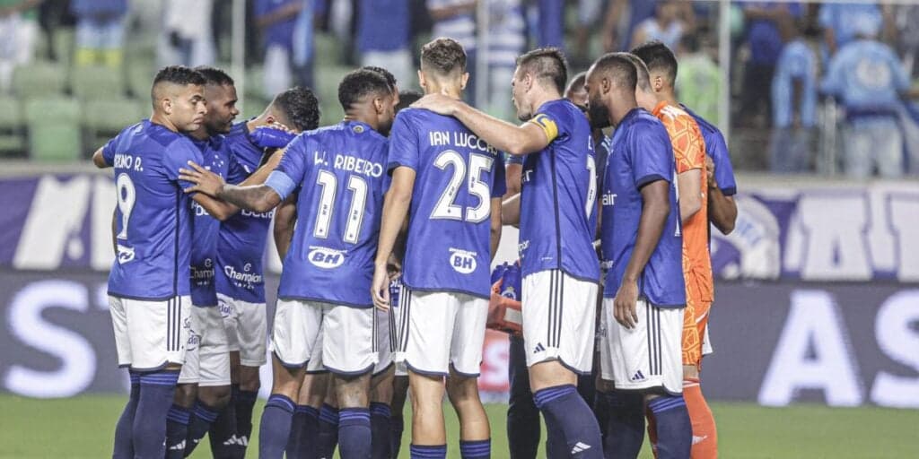 Ronaldo e Pepa pulando de alegria: Retorno triunfal de craque do Cruzeiro acaba de ser confirmado