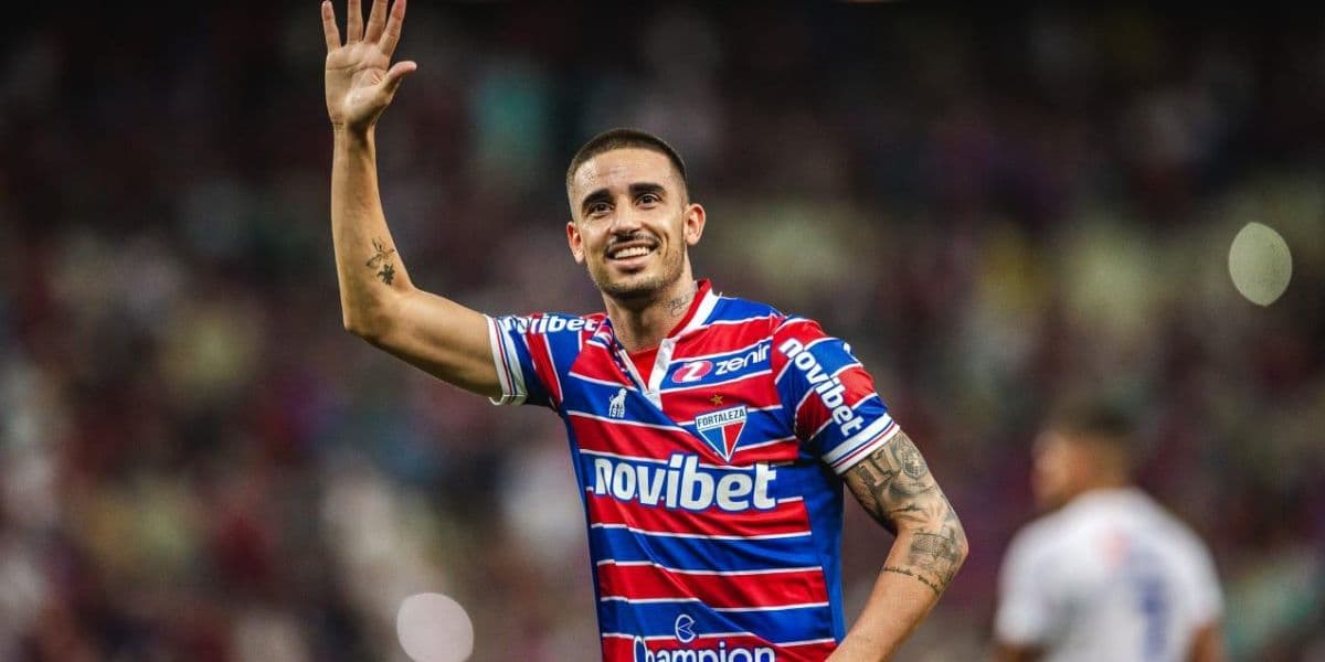  Artilheiro de rival e crava sobre transferência para o Flamengo - (Foto: Internet)