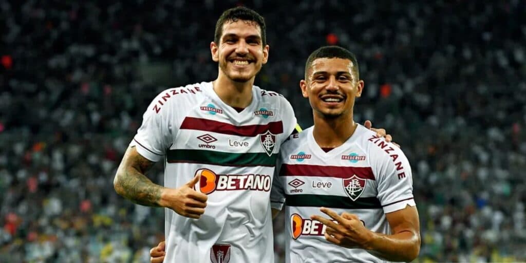 Caminhão de dinheiro e Diniz desesperado: Clube gringo estoura os cofres para contratar estrela do Fluminense
