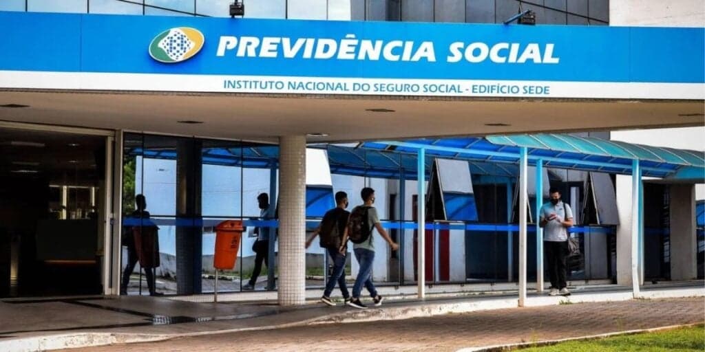 Benefício NEGADO: Notícia que ninguém queria do INSS cai como BOMBA e você precisa saber como FUGIR disso
