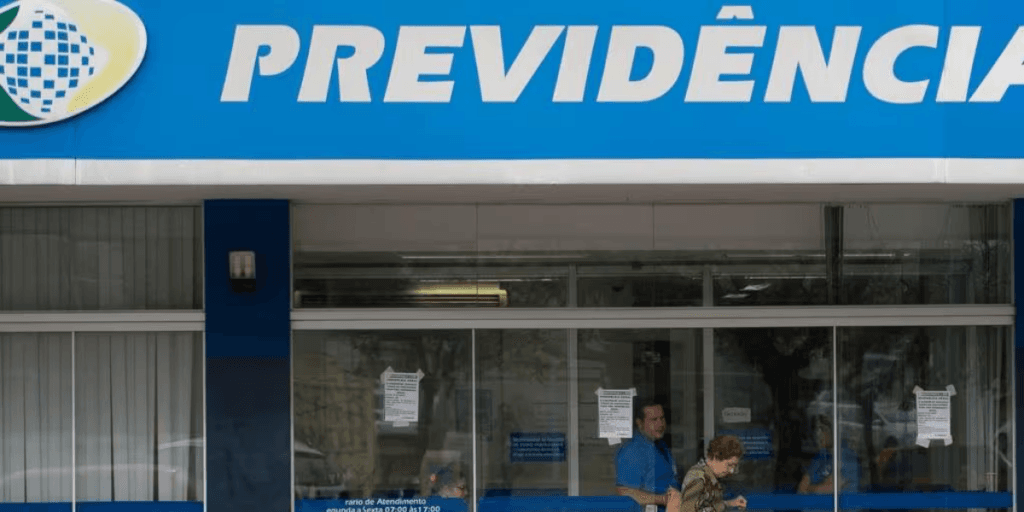 O INSS acaba de decidir e brasileiros podem festejar: Notícia mais esperada do ano cai como presente hoje (3)