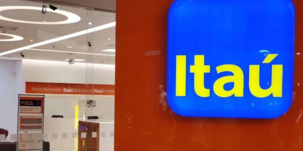 Oficial, confirmado nesta quinta (24): Itaú acaba de ser comprado por banco rival em país e dá adeus