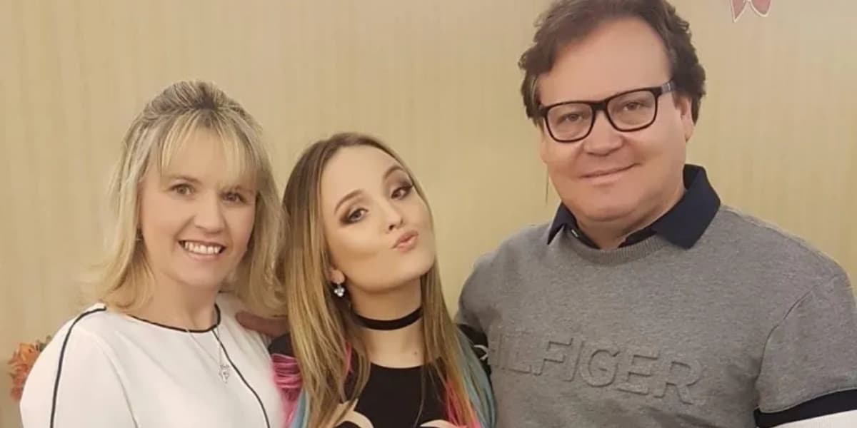 Silvana Taques e Gilberto Elias são pais de Larissa Manoela (Foto: Reprodução/Instagram)