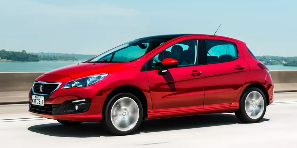 308 saiu de linha no Brasil (Foto: Divulgação/Peugeot)