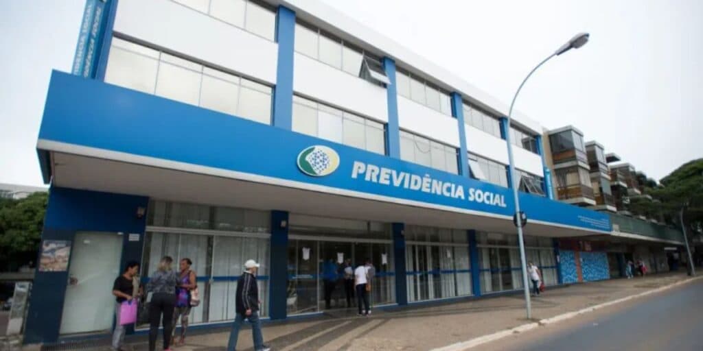 MELHOR notícia do INSS acaba de chegar: Desempregados também podem aposentar e precisam saber como