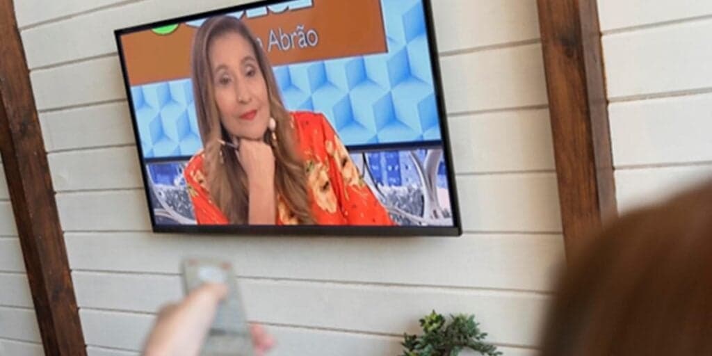 Veterana do ramo: Sonia Abrão, dona do ‘A Tarde É Sua’, publica mensagem especial pelo dia da TV