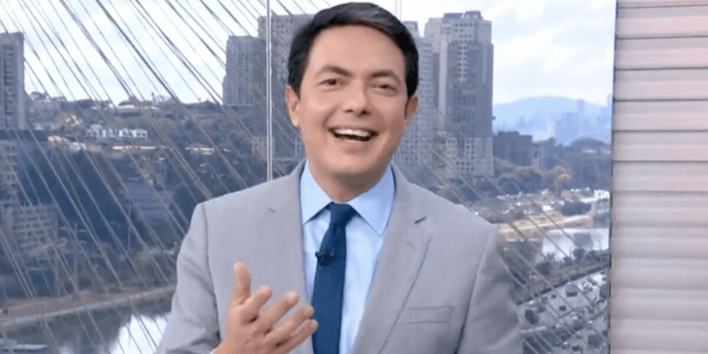 Discreto, Alan Severiano acaba de tomar atitude corajosa e entrega quem é o seu grande amor pela primeira vez