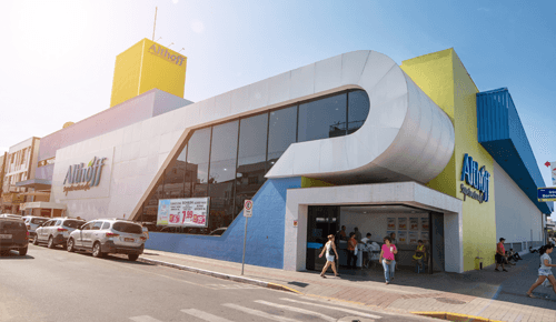 http://tvfoco.uai.com.br/wp-content/uploads/2015/05/Daniela-Mercury.jpg