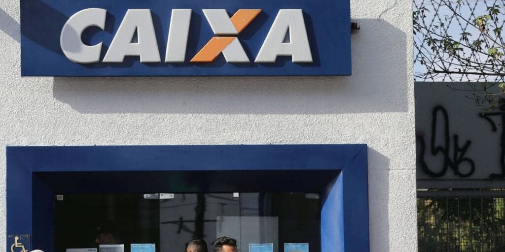 Conta poupança bloqueada: Comunicado da Caixa cai como bomba e estes clientes precisam agir AGORA