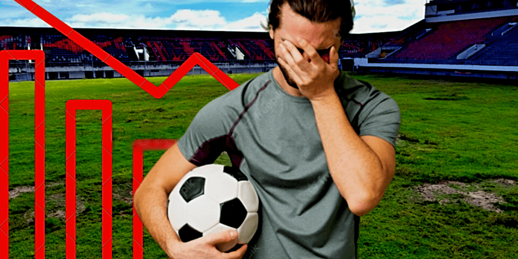 Estádio abandonado, dívidas e prestes a falir: Time de futebol tradicional do Brasil respira por aparelhos