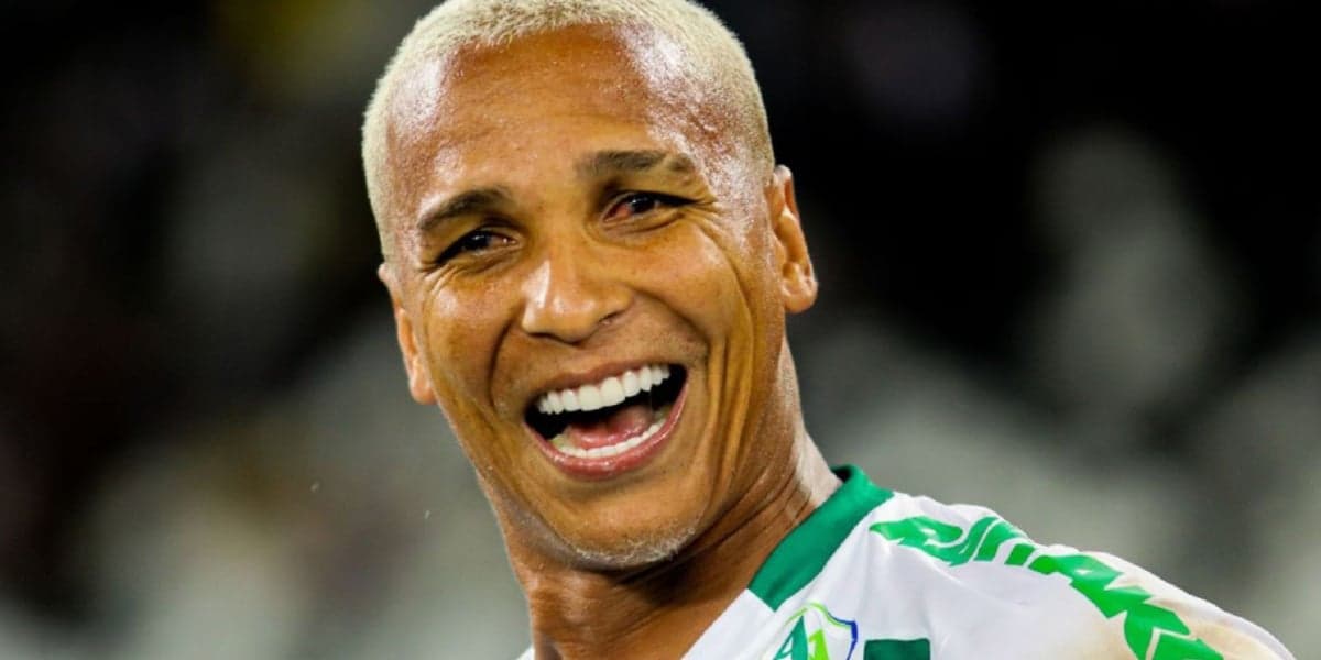 Deyverson é apontado por jogador do Grêmio como substituto de Suárez (Imagem Reprodução Internet)