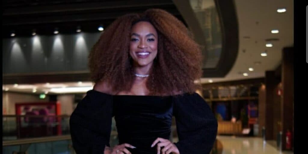 Patrícia Ramos estreia Talk Show em grande estilo