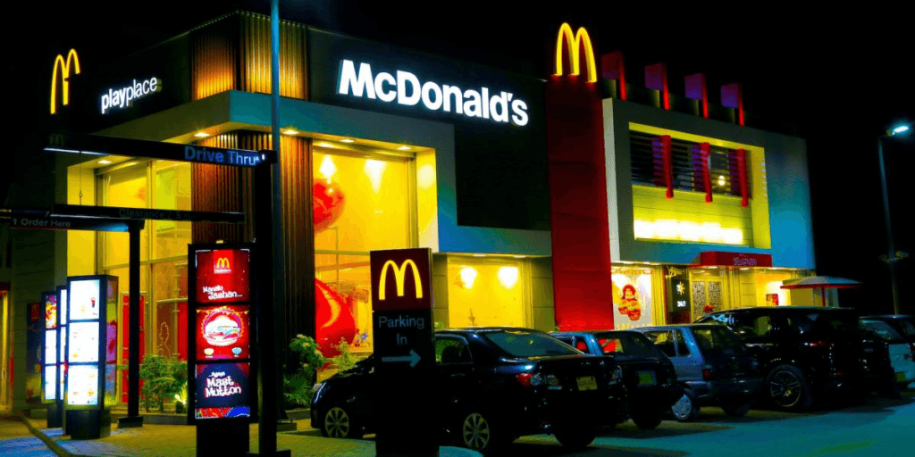 AGORA: Mcdonald’s faz triste comunicado informando o fechamento de 200 unidades