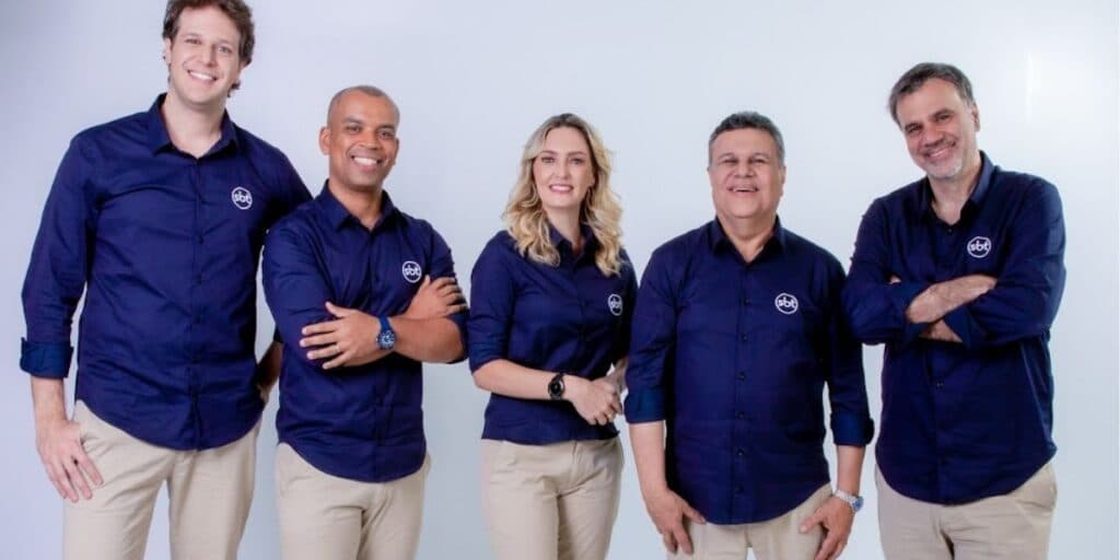 SBT transmite Corinthians x Fortaleza pela Sul-Americana e PSG x Borussia Dortmund pela Champions