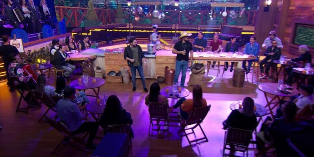 Música, piadas, fofoca e muito humor! “Programa do Ratinho” estreia quadro “Cozinhando e Fofocando” nesta sexta (1)