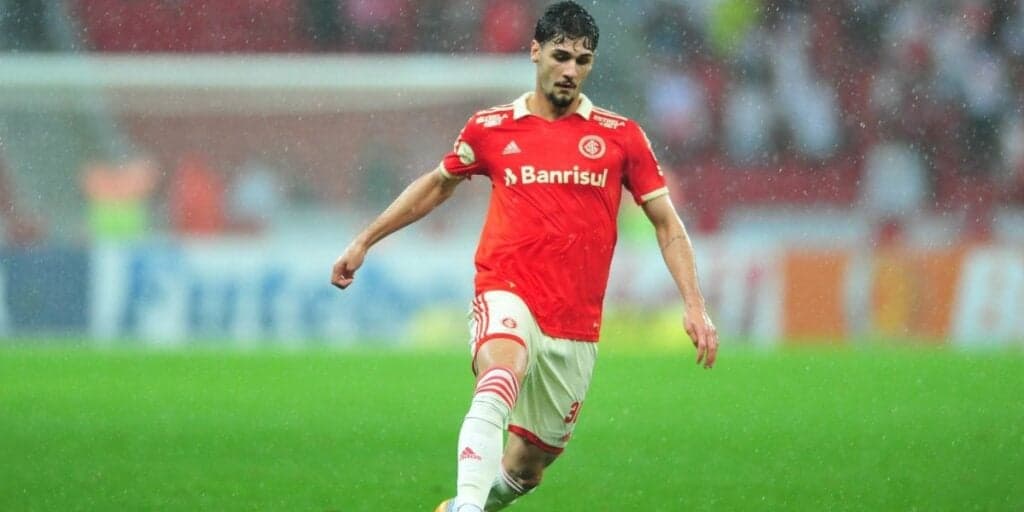 Está fora, foi cortado: Chega nesta segunda (4) a notícia de Johnny que cai como bomba às vésperas da Libertadores