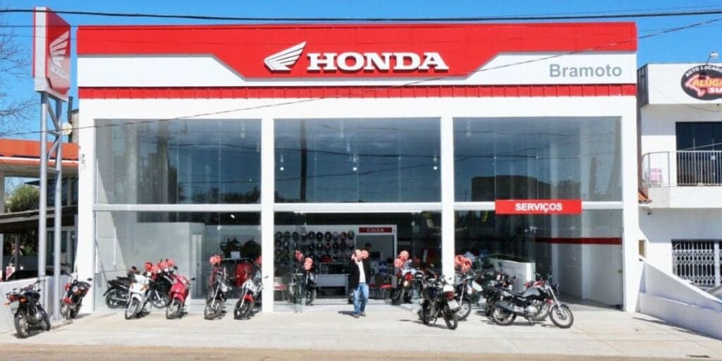 Ousada, Honda acaba de trazer de volta hoje (10), moto mais amada, após 8 anos com valor e visual incríveis