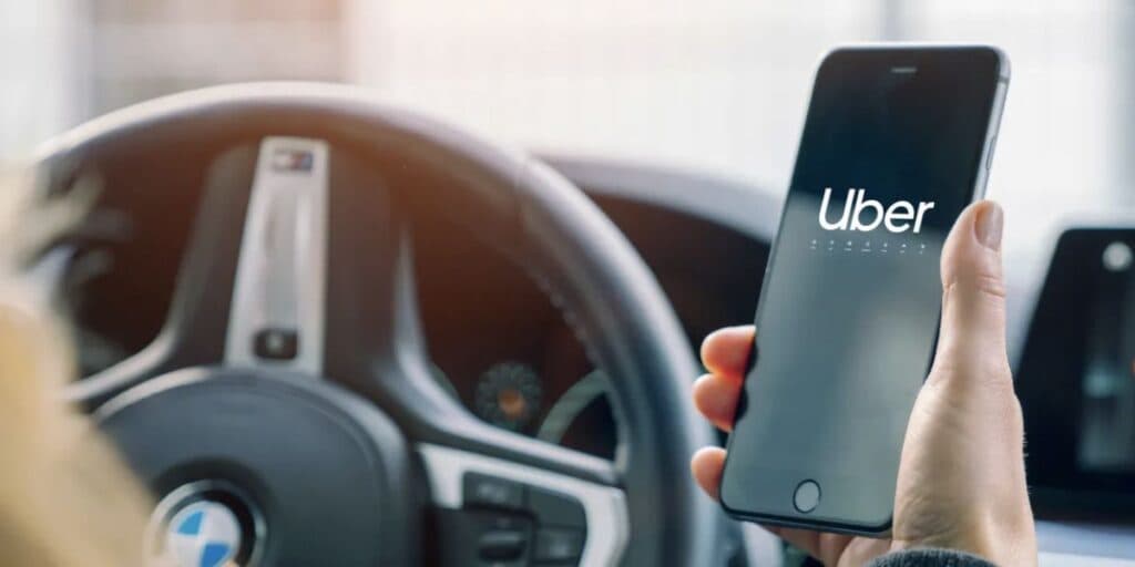 Notícia de saída da Uber no Brasil e fim de serviço deixa milhares de motoristas desesperados hoje (21)